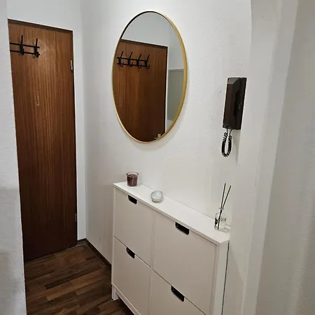 Neu Eingerichtetes 1zimmerapartment Mit Tg Stellplatz, Stufenloser Zugang * 维尔茨堡